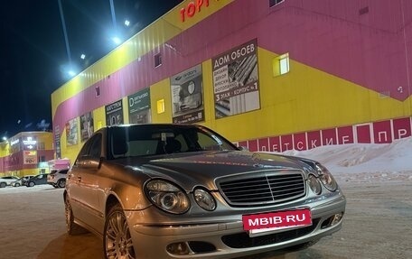 Mercedes-Benz E-Класс, 2002 год, 620 000 рублей, 10 фотография