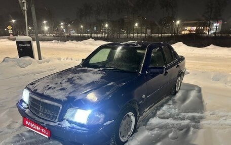 Mercedes-Benz C-Класс, 2000 год, 150 000 рублей, 7 фотография