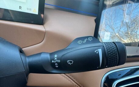 Geely Atlas, 2025 год, 2 899 000 рублей, 23 фотография