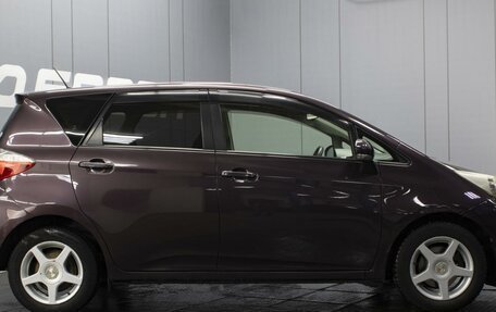 Toyota Ractis II, 2011 год, 950 000 рублей, 5 фотография