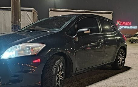 Toyota Auris II, 2011 год, 790 000 рублей, 1 фотография