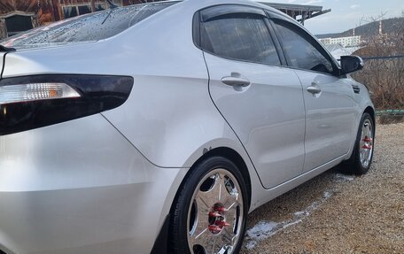 KIA Rio III рестайлинг, 2013 год, 708 000 рублей, 3 фотография