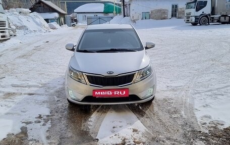 KIA Rio III рестайлинг, 2013 год, 708 000 рублей, 30 фотография