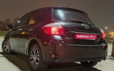 Toyota Auris II, 2011 год, 790 000 рублей, 4 фотография