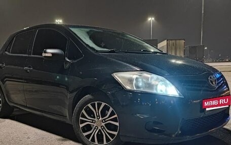 Toyota Auris II, 2011 год, 790 000 рублей, 6 фотография