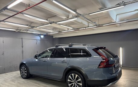 Volvo V90 Cross Country I рестайлинг, 2021 год, 4 400 000 рублей, 3 фотография