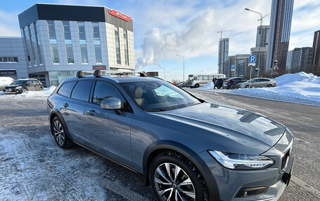 Volvo V90 Cross Country I рестайлинг, 2021 год, 4 400 000 рублей, 5 фотография