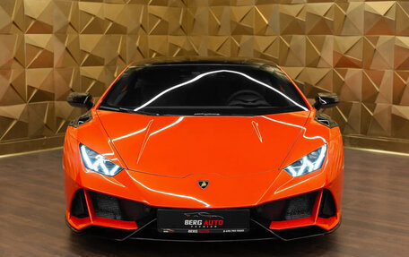 Lamborghini Huracán, 2021 год, 22 990 000 рублей, 3 фотография