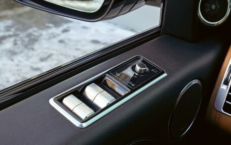 Land Rover Range Rover IV рестайлинг, 2018 год, 5 890 000 рублей, 23 фотография