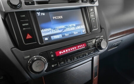 Toyota Land Cruiser Prado 150 рестайлинг 2, 2015 год, 4 180 000 рублей, 23 фотография