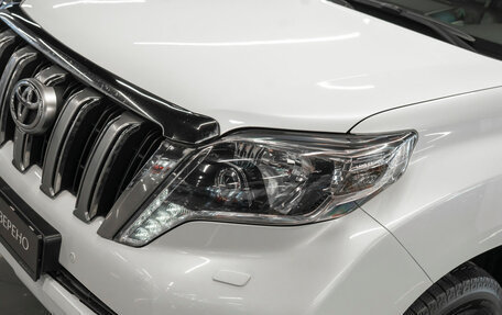 Toyota Land Cruiser Prado 150 рестайлинг 2, 2015 год, 4 180 000 рублей, 29 фотография