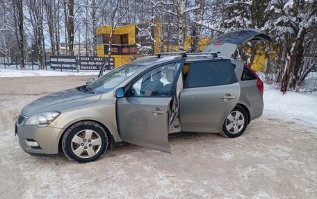 KIA cee'd I рестайлинг, 2011 год, 630 000 рублей, 12 фотография