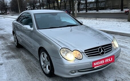 Mercedes-Benz CLK-Класс, 2002 год, 1 050 000 рублей, 3 фотография