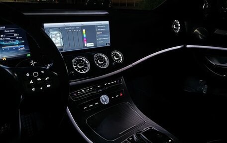 Mercedes-Benz E-Класс, 2019 год, 4 000 000 рублей, 13 фотография