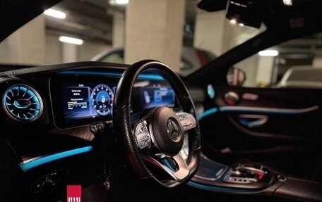 Mercedes-Benz E-Класс, 2019 год, 4 000 000 рублей, 19 фотография