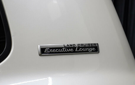 Toyota Land Cruiser 200, 2018 год, 6 350 000 рублей, 24 фотография