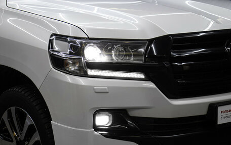 Toyota Land Cruiser 200, 2018 год, 6 350 000 рублей, 26 фотография