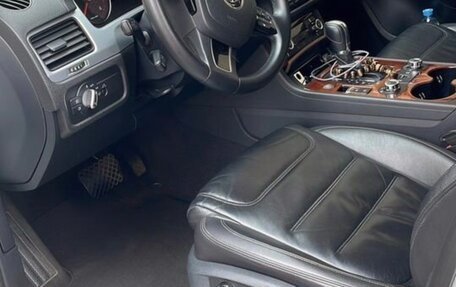 Volkswagen Touareg III, 2013 год, 2 849 000 рублей, 10 фотография