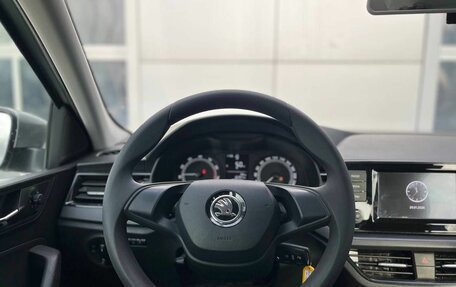 Skoda Rapid II, 2020 год, 1 380 000 рублей, 18 фотография