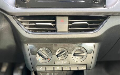 Skoda Rapid II, 2020 год, 1 380 000 рублей, 19 фотография