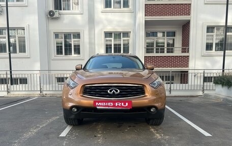 Infiniti FX II, 2008 год, 1 600 000 рублей, 2 фотография