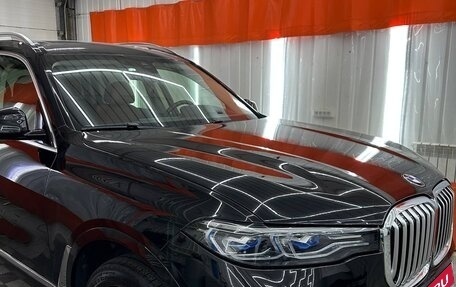 BMW X7, 2021 год, 7 990 000 рублей, 2 фотография