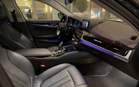 BMW 5 серия, 2018 год, 2 250 000 рублей, 13 фотография