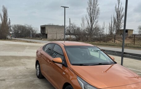 Hyundai Solaris II рестайлинг, 2017 год, 795 000 рублей, 3 фотография