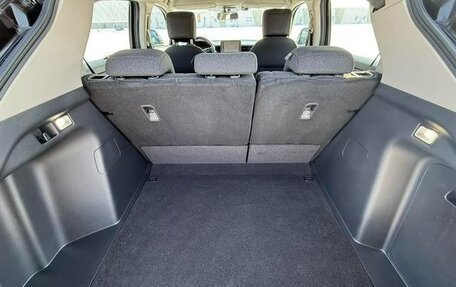 Honda Vezel, 2023 год, 1 859 000 рублей, 9 фотография