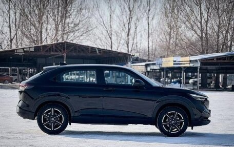 Honda Vezel, 2023 год, 1 859 000 рублей, 8 фотография