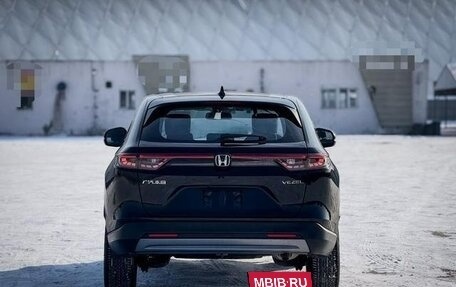 Honda Vezel, 2023 год, 1 859 000 рублей, 6 фотография