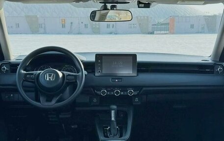 Honda Vezel, 2023 год, 1 859 000 рублей, 12 фотография