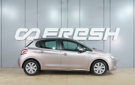 Peugeot 208 II, 2013 год, 699 000 рублей, 5 фотография