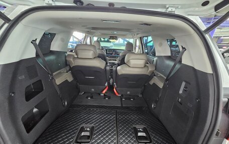 KIA Carnival, 2024 год, 13 фотография