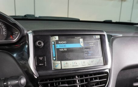 Peugeot 208 II, 2013 год, 699 000 рублей, 14 фотография