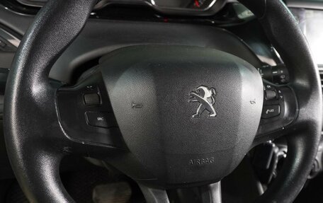 Peugeot 208 II, 2013 год, 699 000 рублей, 15 фотография