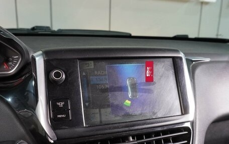 Peugeot 208 II, 2013 год, 699 000 рублей, 13 фотография