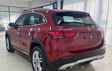 Mercedes-Benz GLA, 2021 год, 2 555 005 рублей, 4 фотография