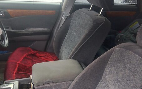 Nissan Gloria XI, 1999 год, 330 000 рублей, 5 фотография