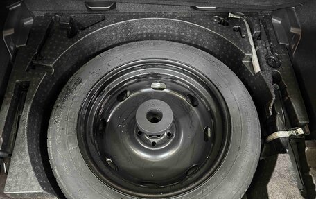 Volkswagen Touran III, 2022 год, 2 350 000 рублей, 16 фотография