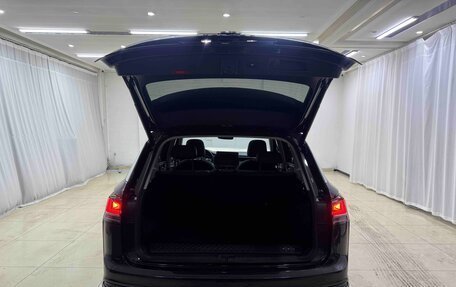 Volkswagen Touran III, 2022 год, 2 350 000 рублей, 15 фотография