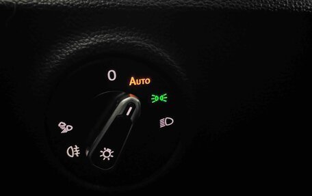 Volkswagen Touran III, 2022 год, 2 350 000 рублей, 20 фотография