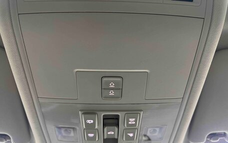 Volkswagen Touran III, 2022 год, 2 350 000 рублей, 22 фотография