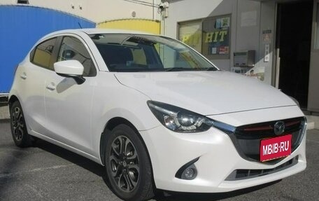 Mazda Demio IV, 2015 год, 961 000 рублей, 1 фотография