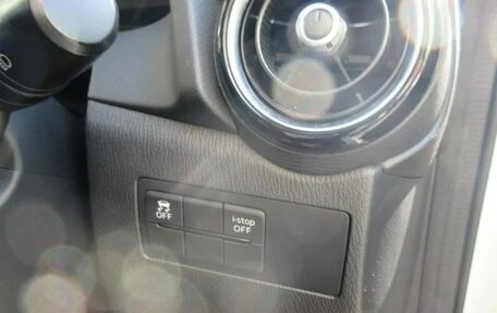 Mazda Demio IV, 2015 год, 961 000 рублей, 18 фотография