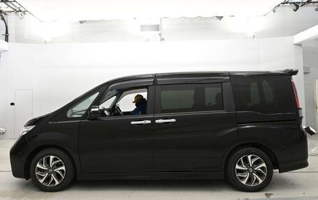 Honda Stepwgn IV, 2017 год, 1 752 420 рублей, 6 фотография