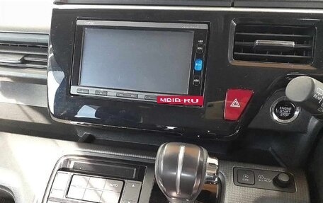 Honda Stepwgn IV, 2017 год, 1 752 420 рублей, 12 фотография