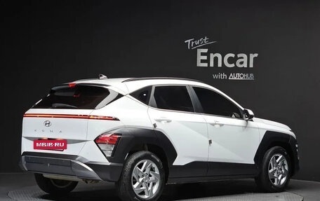 Hyundai Kona, 2023 год, 1 500 000 рублей, 2 фотография