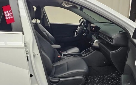 Hyundai Kona, 2023 год, 1 500 000 рублей, 5 фотография