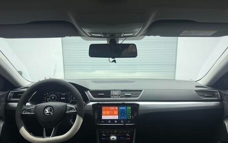 Skoda Superb III рестайлинг, 2025 год, 2 450 000 рублей, 7 фотография